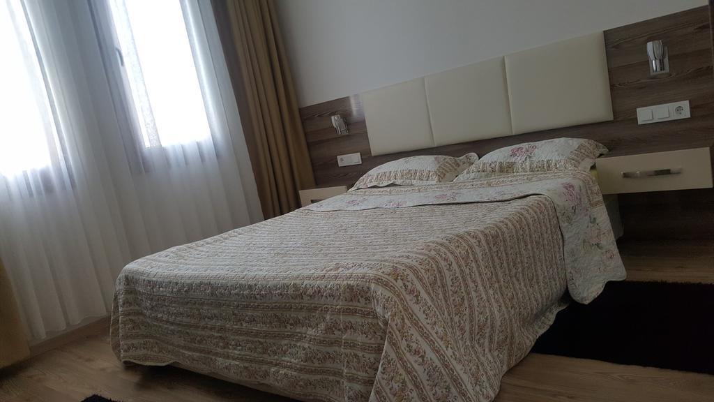 Burak Apart Hotel Фетхие Экстерьер фото